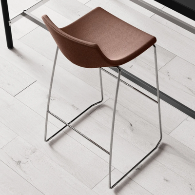 superotto-sled-base-stool-las-mobili-568165-rel9f013833.jpg